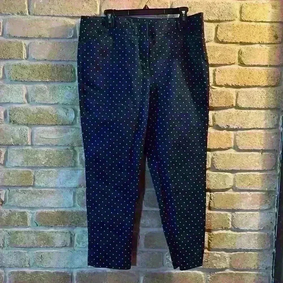 Liz Claiborne Pants - Picture 1 of 3
